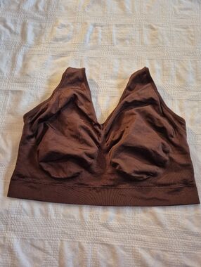 TRUEKIND Bra Everyday Throw On Wireless Bralette Chocolate Brown Size 4XL